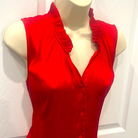 Banana Republic Tops - BANANA REPUBLIC 100% POLYESTER BLOUSE